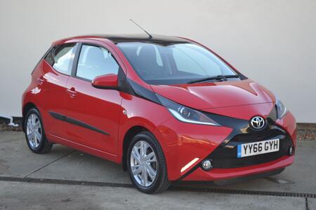 TOYOTA AYGO 1.0 VVT-i x-pression Zero Road Tax