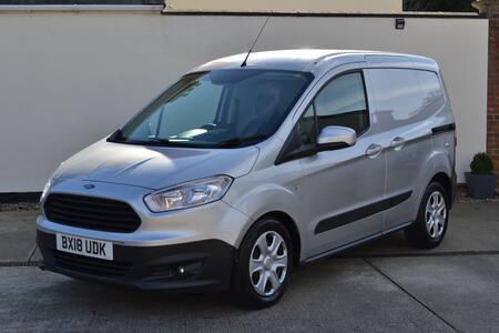FORD TRANSIT COURIER 1.5 TDCi Trend 