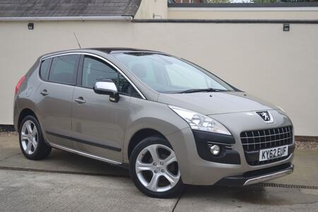 PEUGEOT 3008 1.6 e-HDi Allure