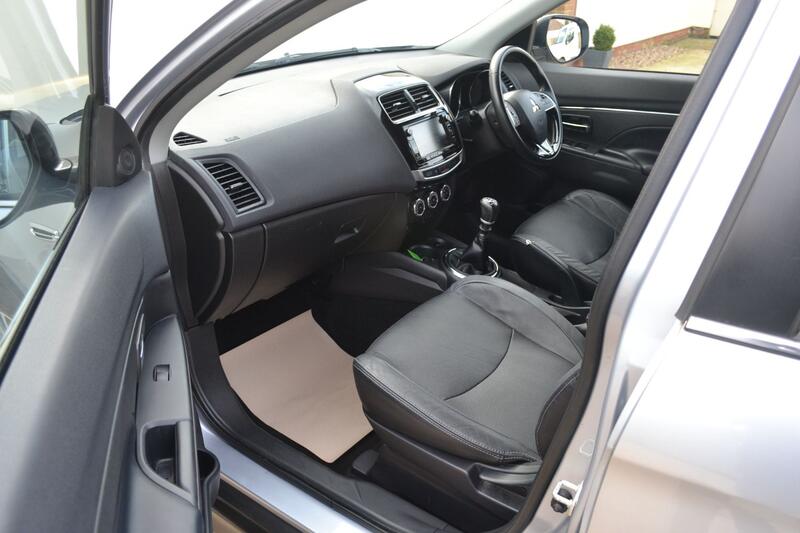MITSUBISHI ASX