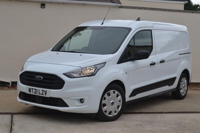 FORD TRANSIT 1.5 Transit Connect Trend DCiV 230 L2 1.5L EcoBlue 120PS FWD 6 Speed Manual Crew Van