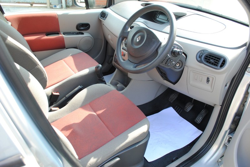 RENAULT MODUS
