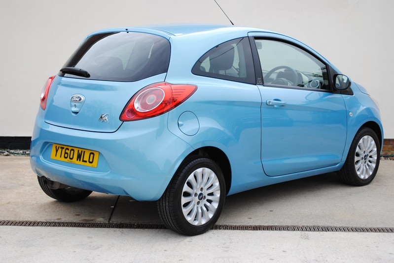 FORD KA