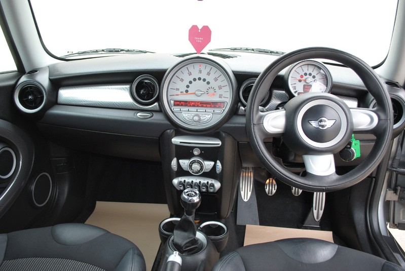 MINI HATCH COOPER S