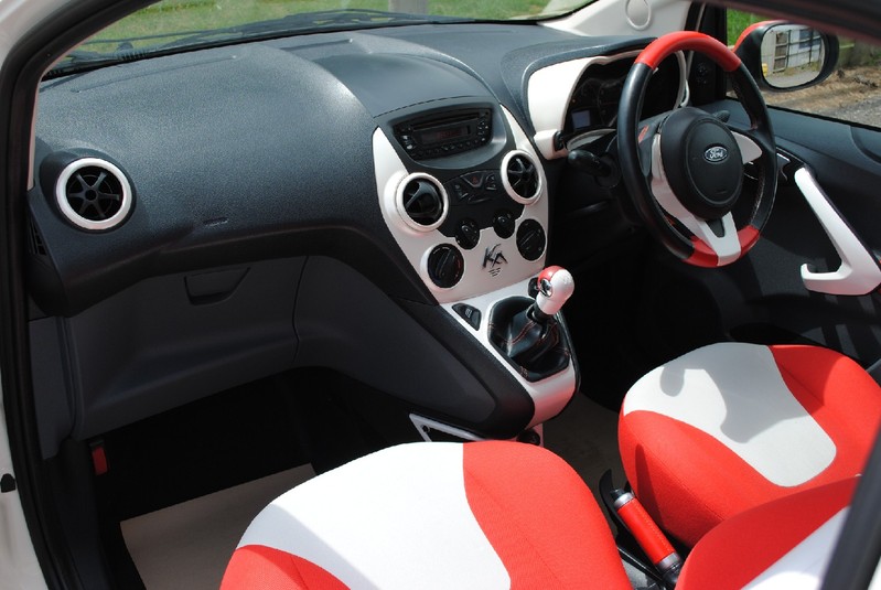 FORD KA