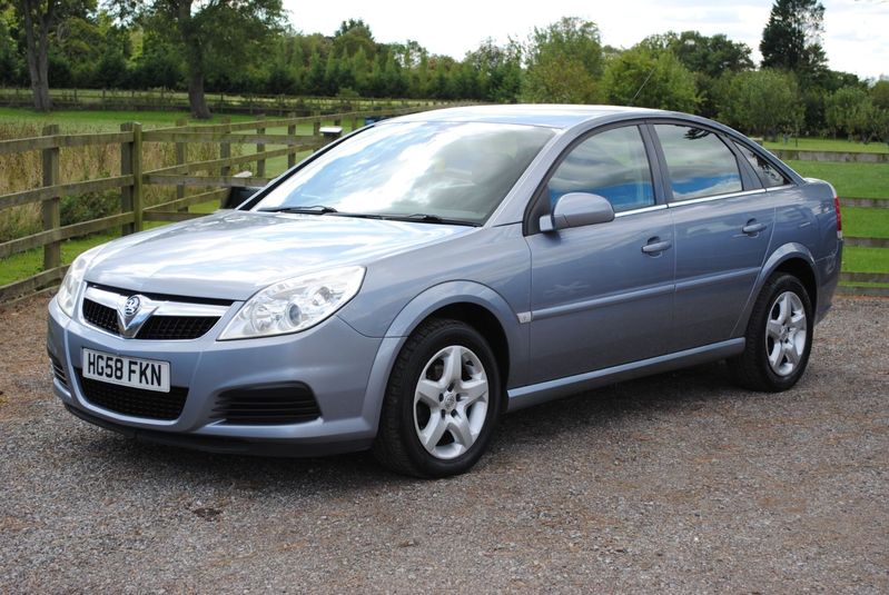 VAUXHALL VECTRA