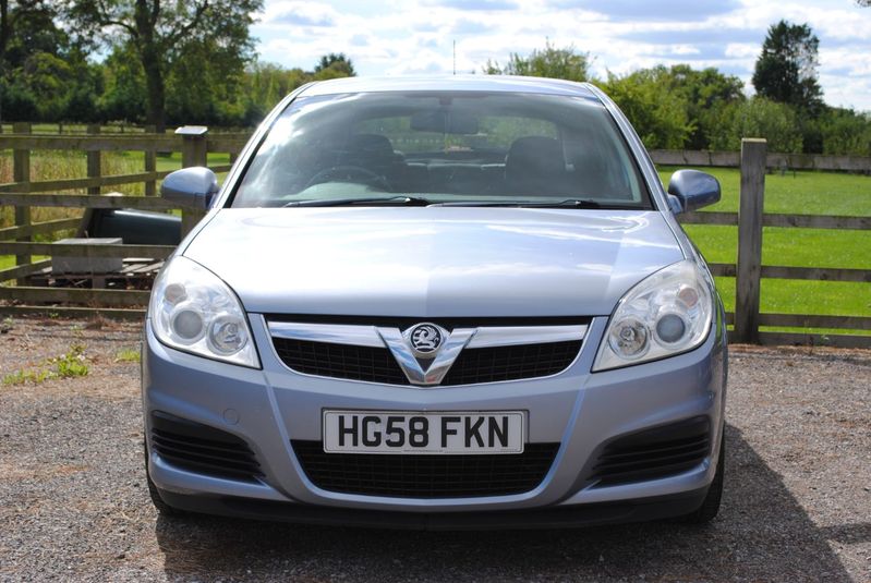 VAUXHALL VECTRA