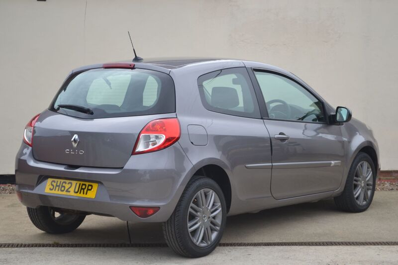 RENAULT CLIO