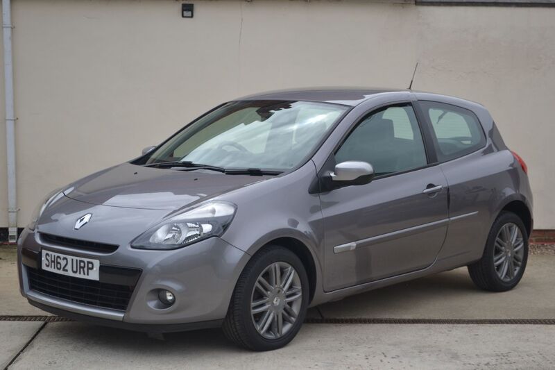 RENAULT CLIO