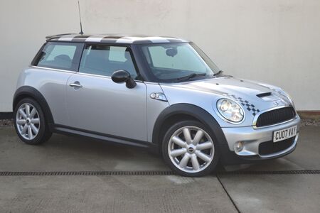 MINI MINI 1.6 COOPER S Chili Pack Xenons ++++SOLD++++