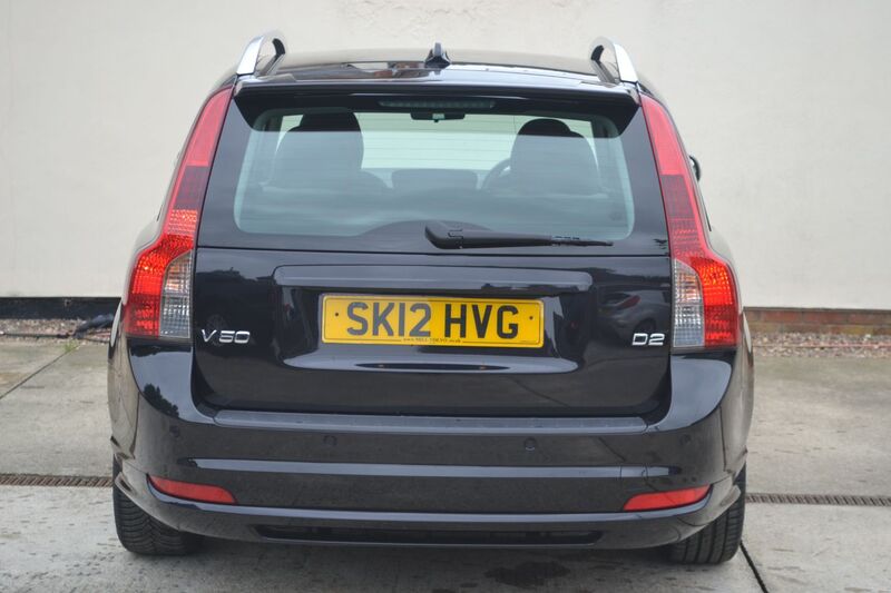 VOLVO V50