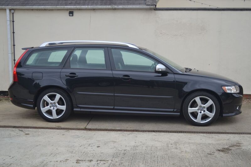 VOLVO V50