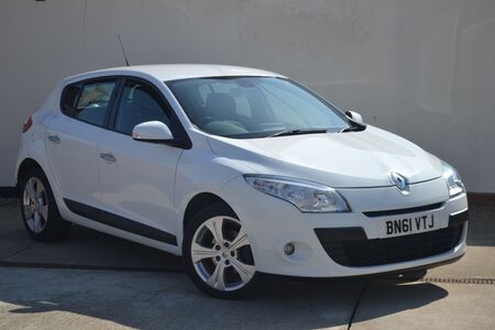 RENAULT MEGANE 1.6 DYNAMIQUE TOMTOM VVT SATNAV