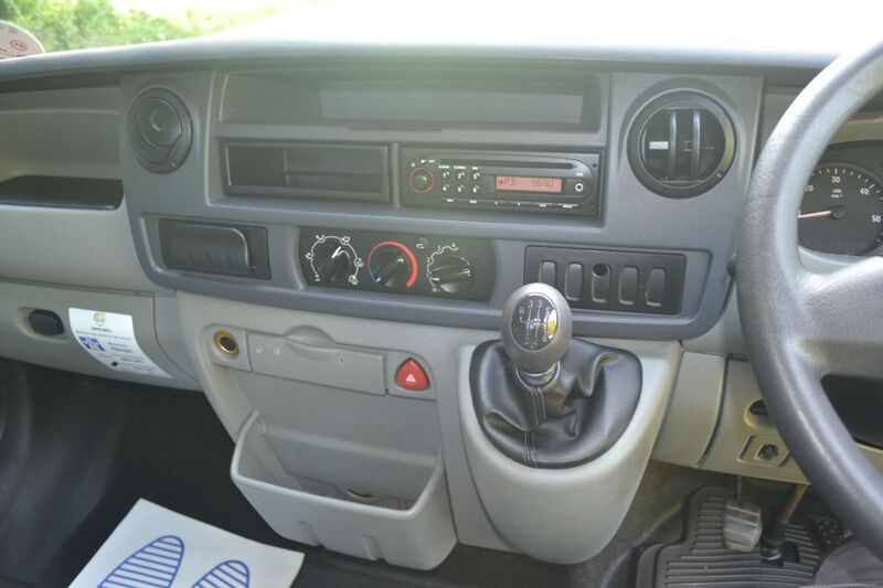 VAUXHALL MOVANO