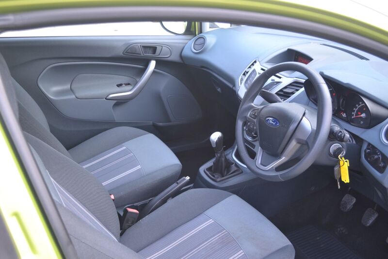 FORD FIESTA