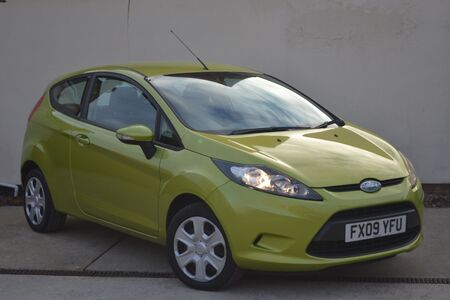 FORD FIESTA 1242cc STYLE