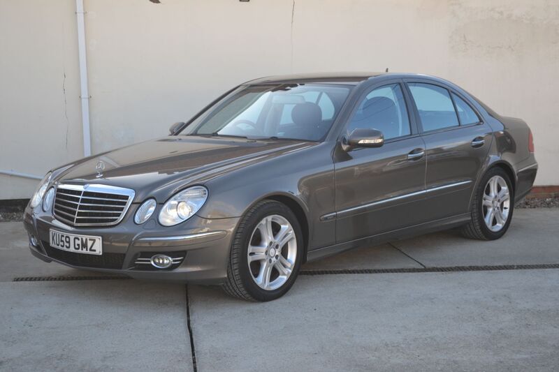 MERCEDES-BENZ E CLASS